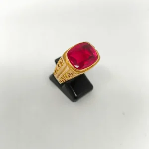 Anillo Sello Oro 18kt con Piedra Roja